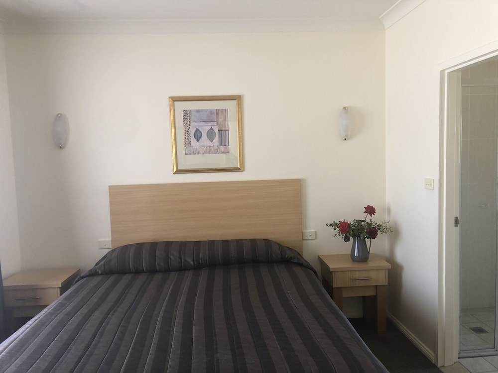 Turners Vineyard Motel Function And Convention Centre 18/32