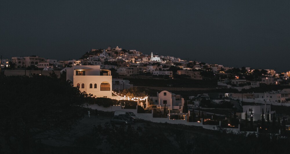 Christou Estate 39/50