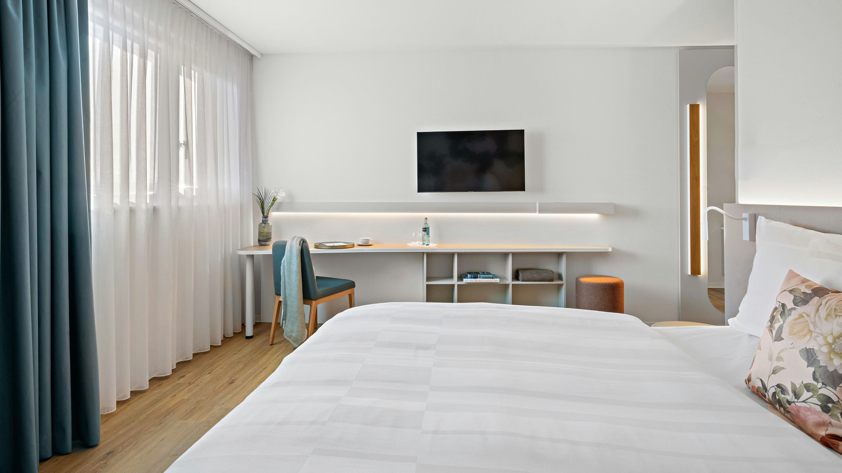 Hey Lou Hotel Karlsruhe Messe 15/60