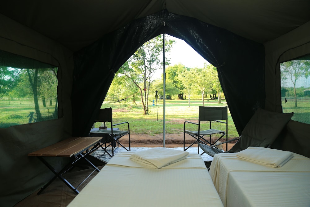 Big Game Camp Yala 10/50