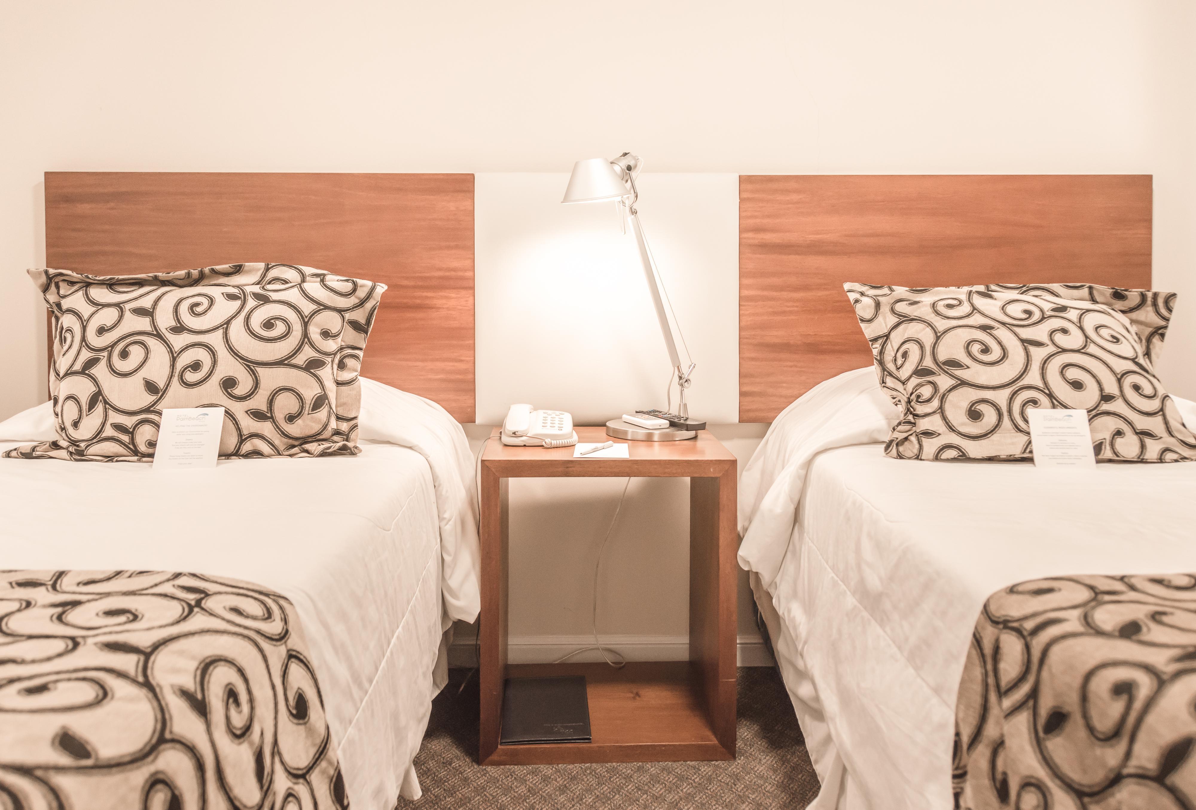 PALM BEACH PLAZA HOTEL 30/39