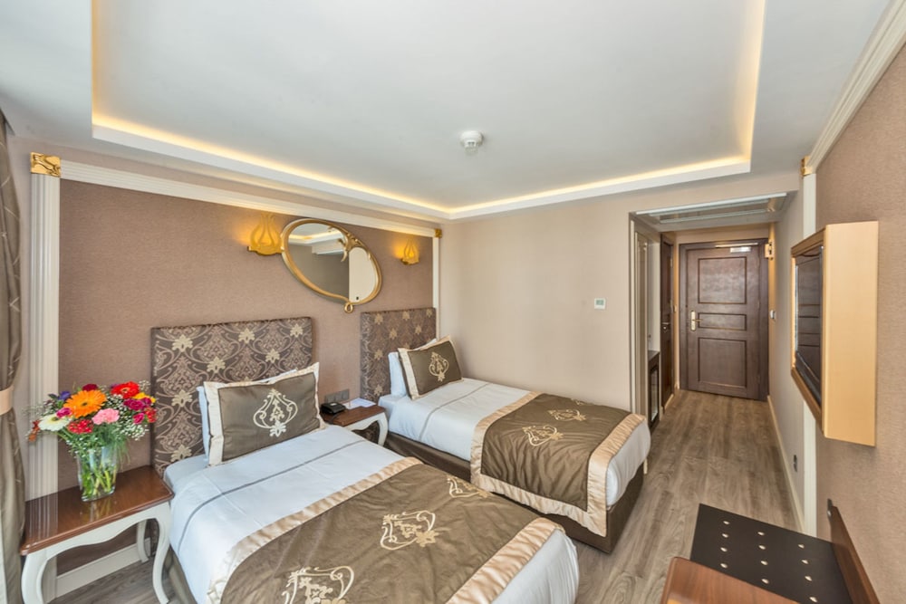 Hotel The Pera Hill 17/72
