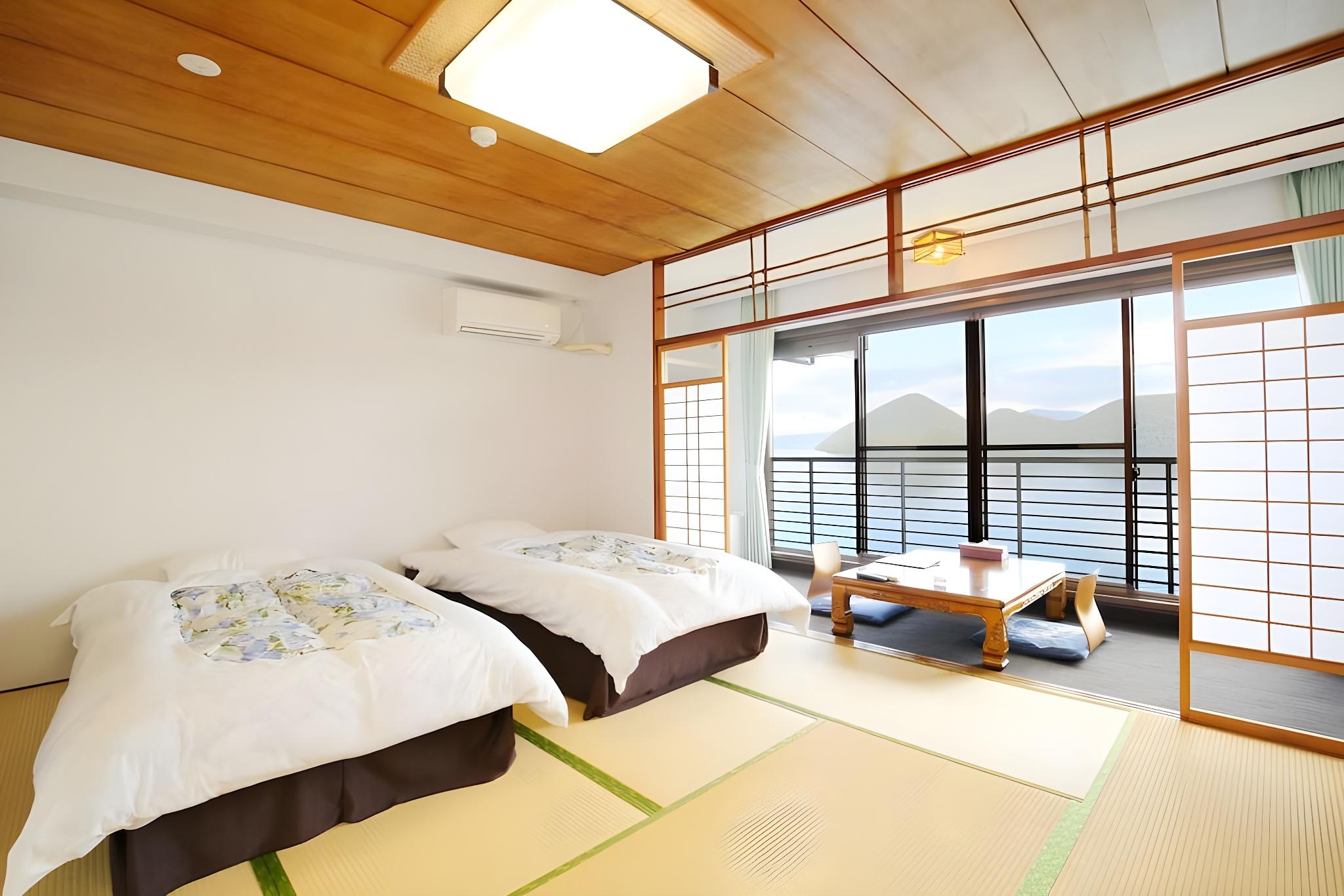 Japanese, Quadruple, 2 Double Beds, Lake View, High Floor