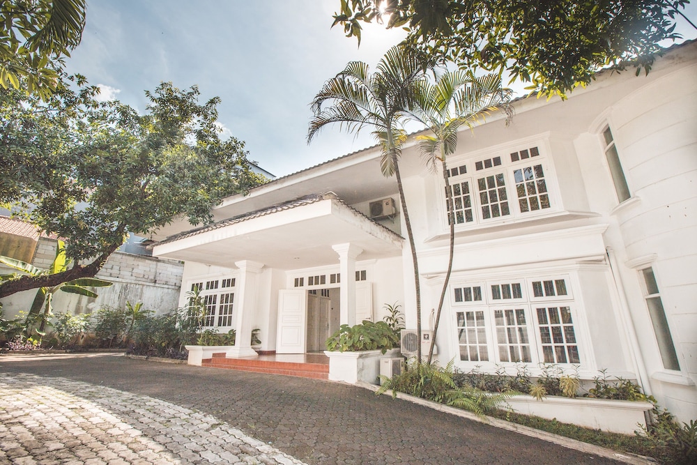 Oyo 332 Residence G17 4/50