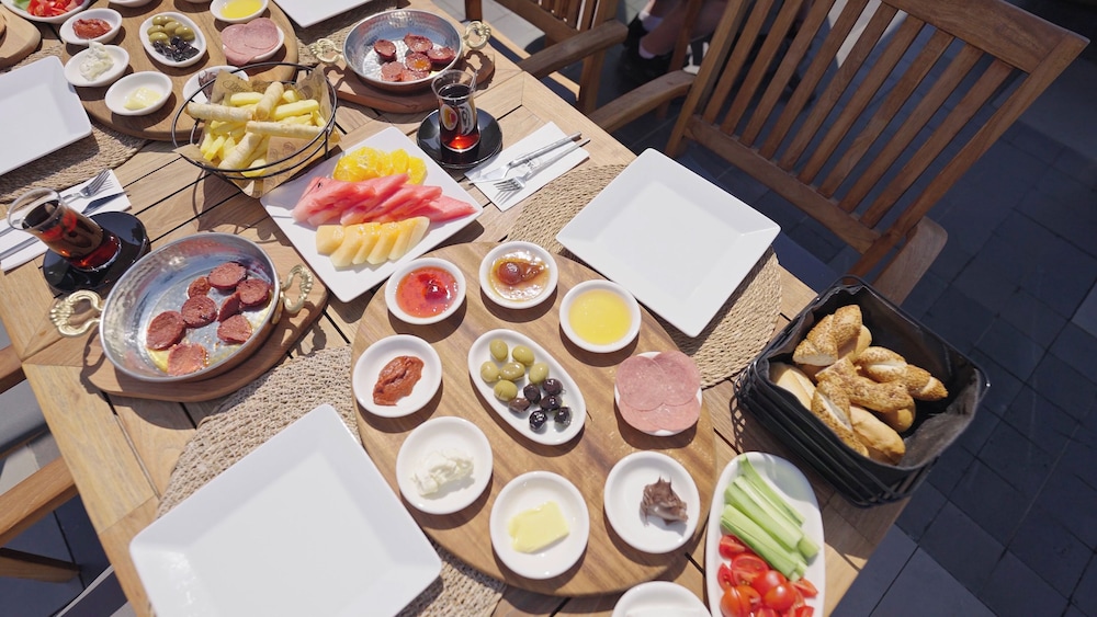 YASEMIN HOTEL 29/39