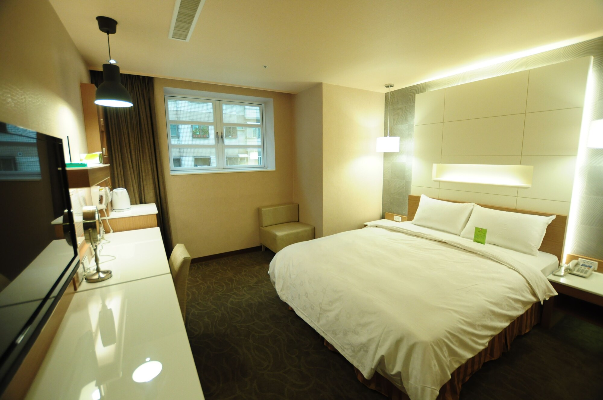 غرفة بزنس بسرير مزدوج، Kindness Hotel - Sanduo Shopping District 4/10