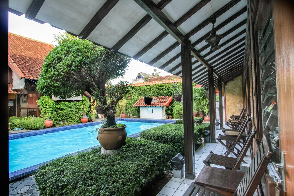 Delta Homestay 20/28