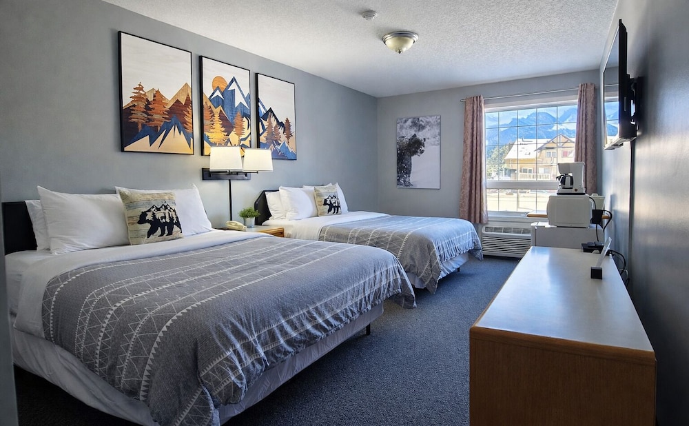ROOM, 2 QUEEN BEDS, MOUNTAIN VIEW
