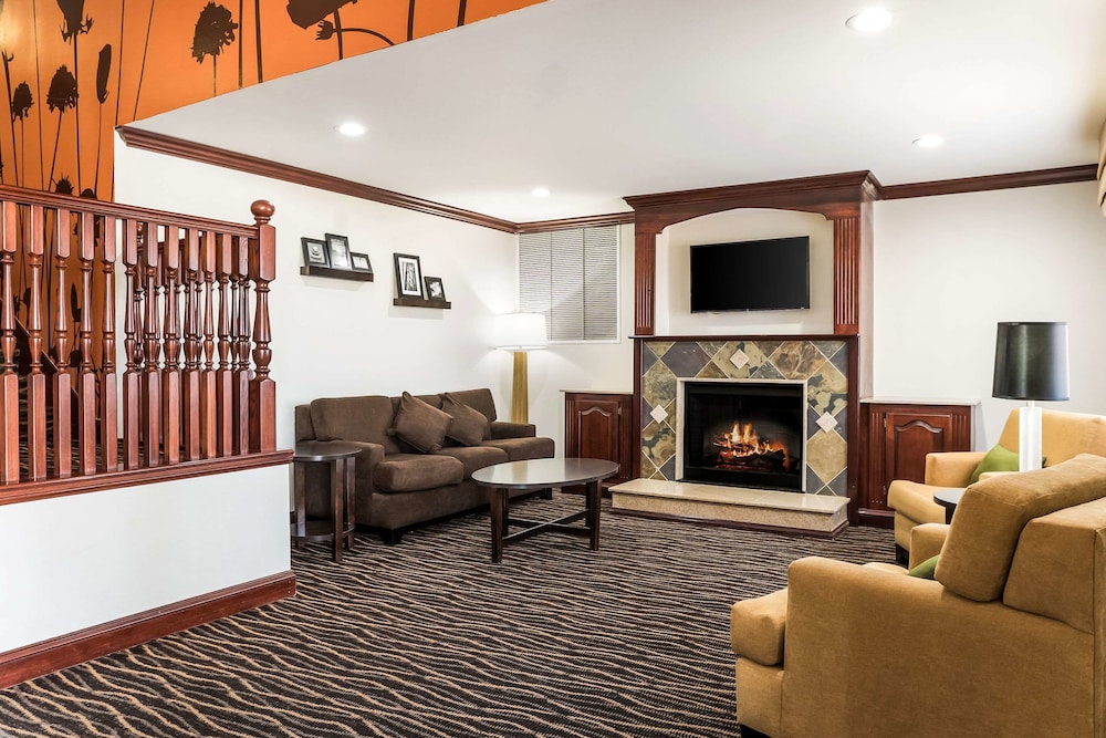 Sleep Inn & Suites North Liberty - Liberty City 30/43