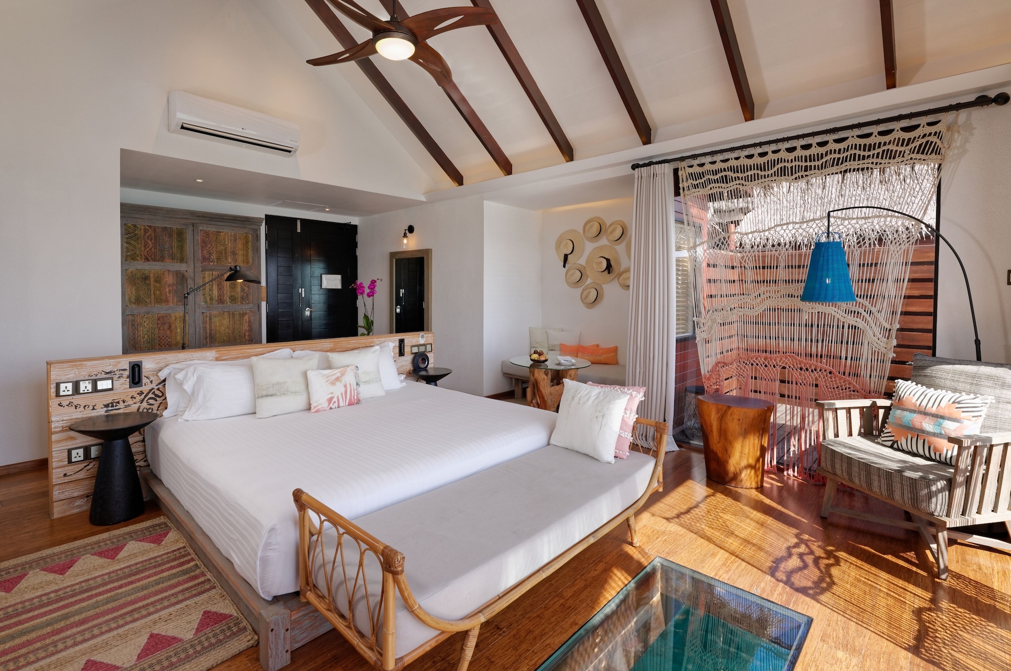 Ocean Villa, Water, King Bed