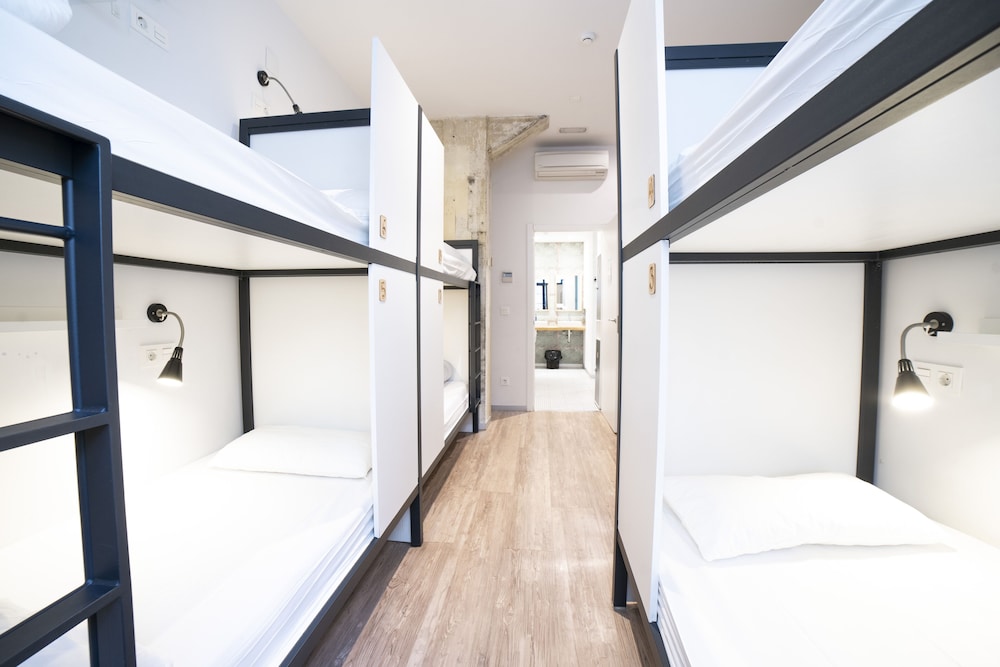 Koba Hostel 36/75