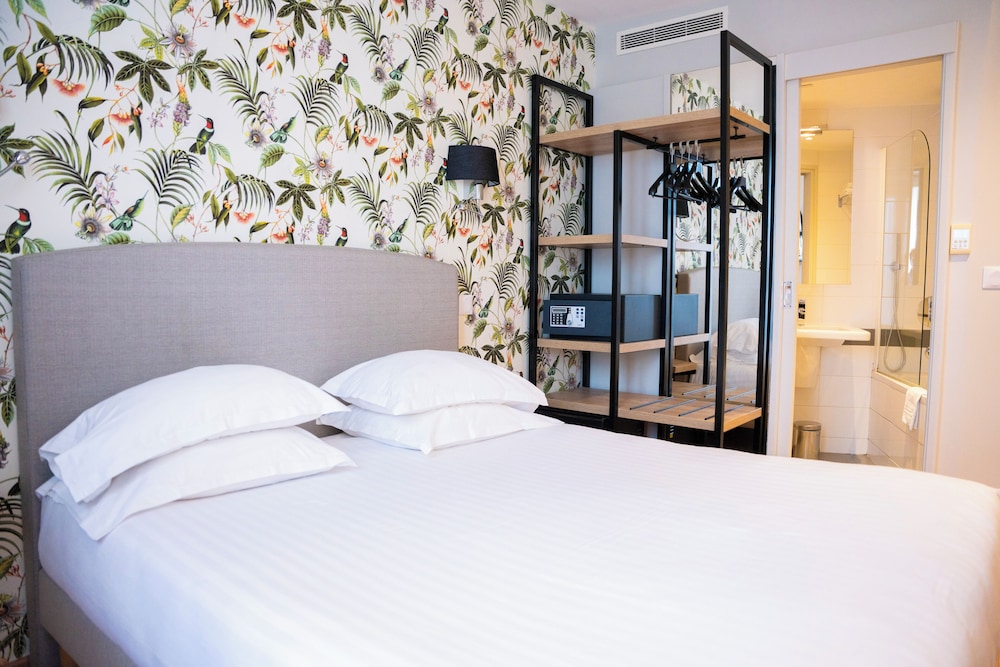 Hôtel Verlain 18/38
