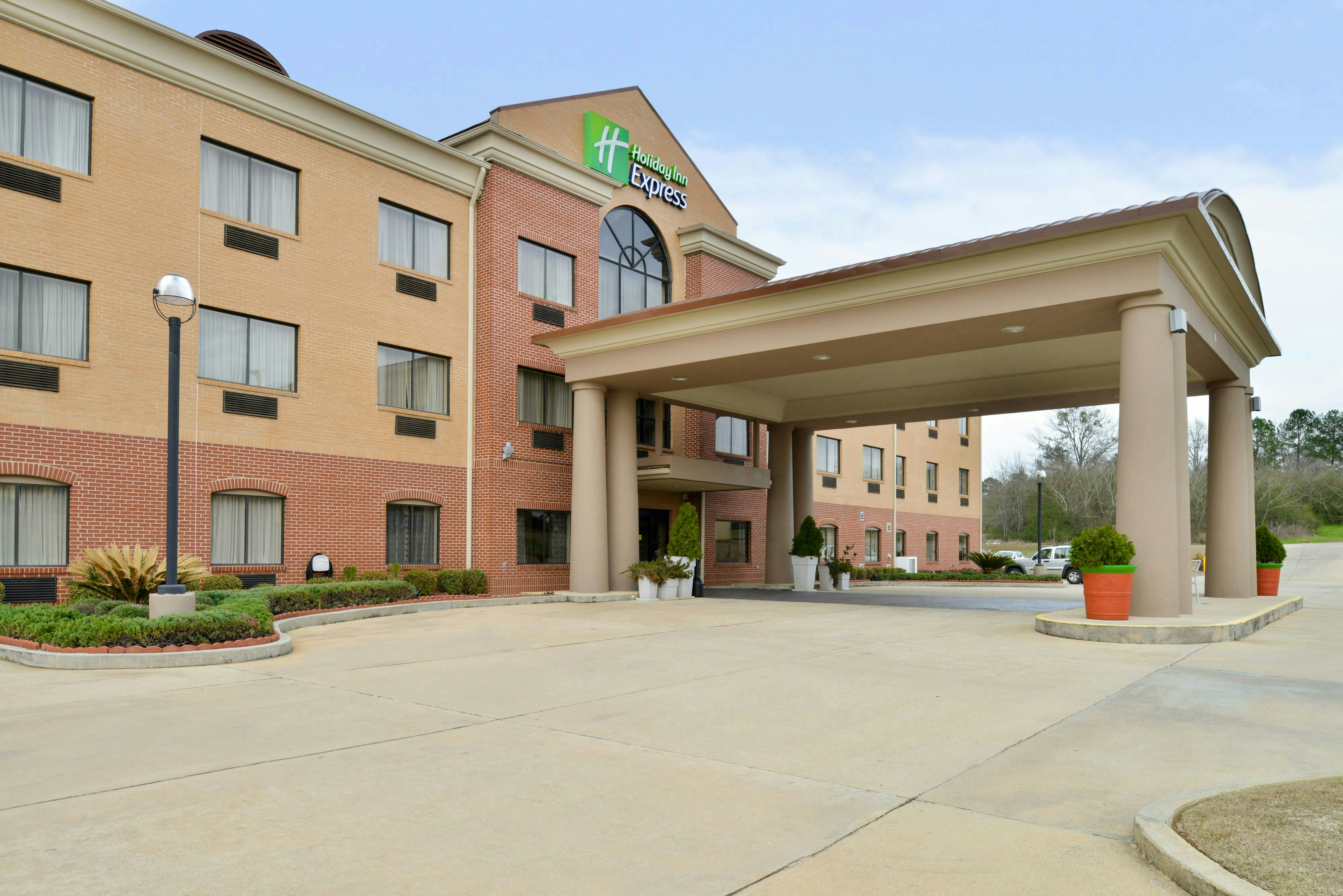 Holiday Inn Express Clanton 65/66