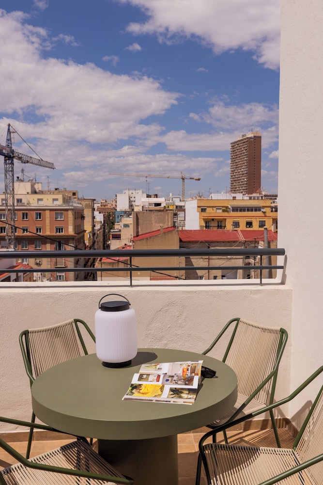 Libere Alicante Rambla 45/60