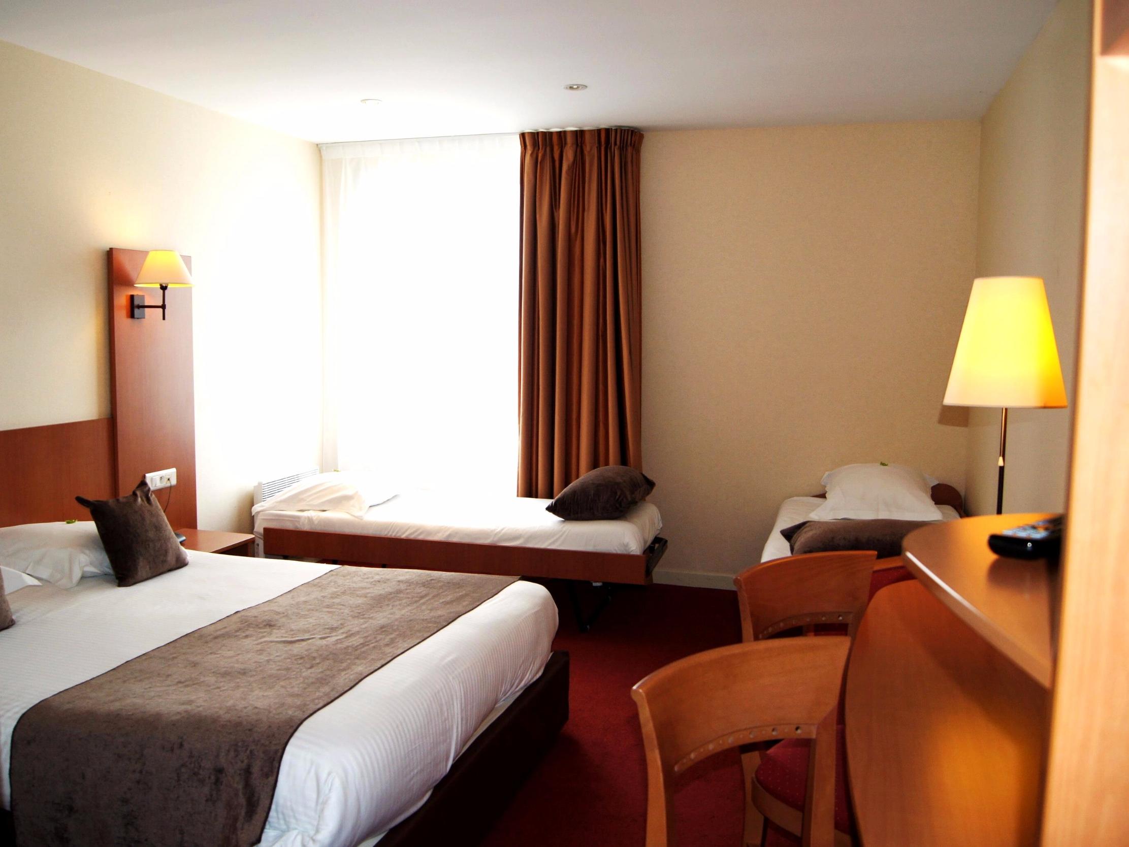 HOTEL ALOE REST. L'ORCHIDEE 24/50