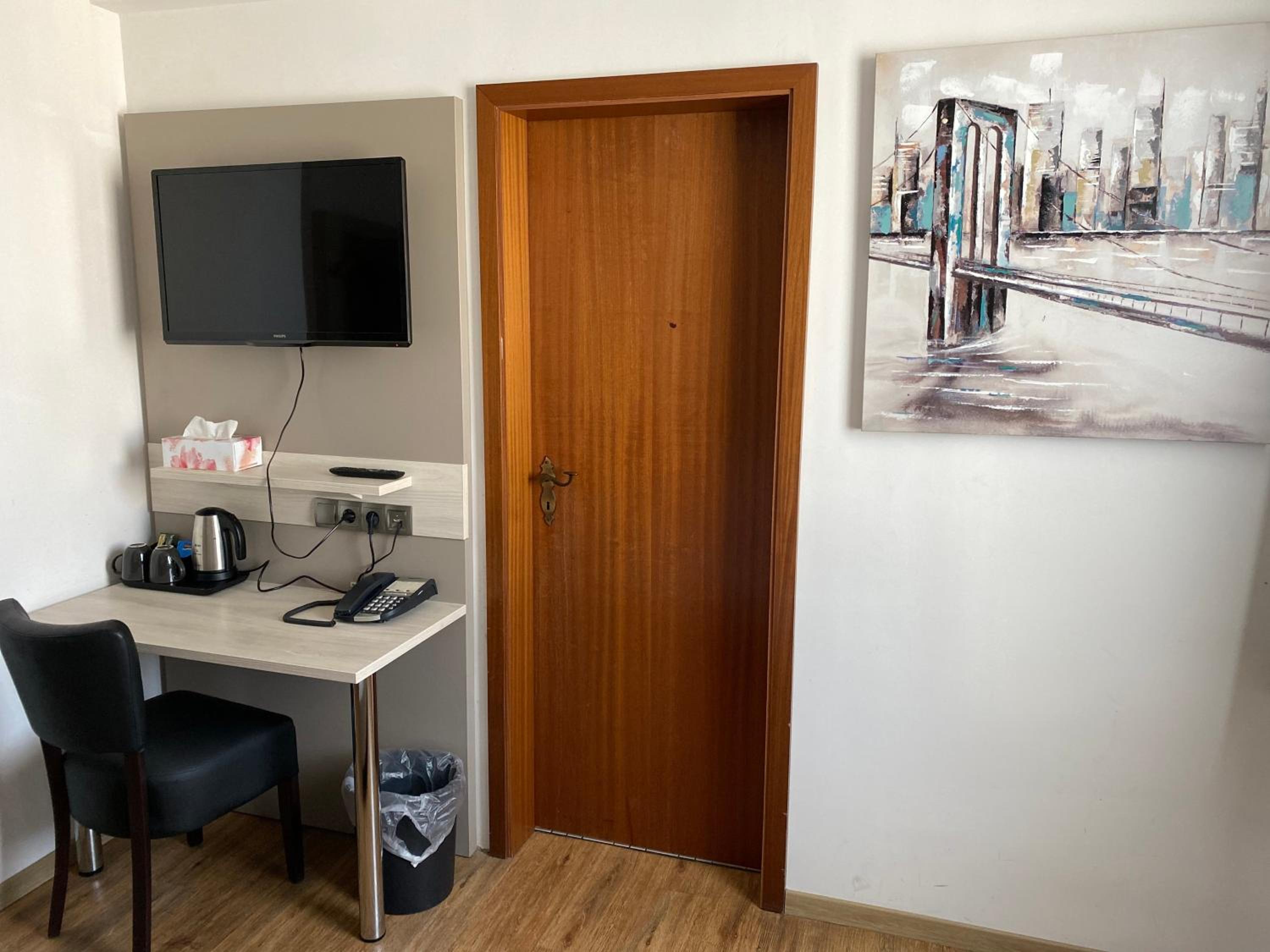 Center Hotel Essen 56/60