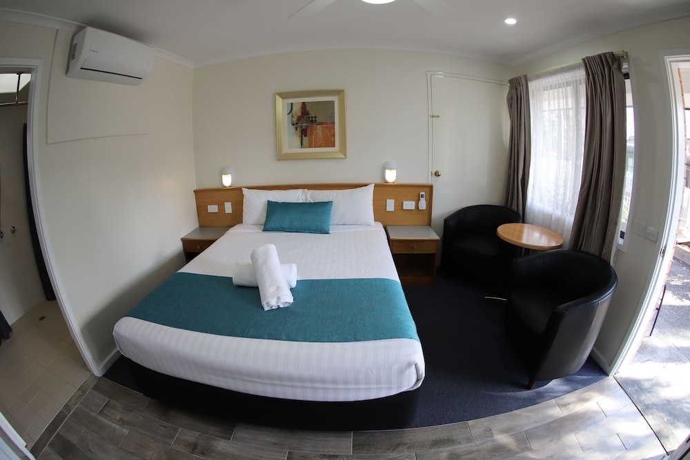 Reign Inn Newcastle 10/50
