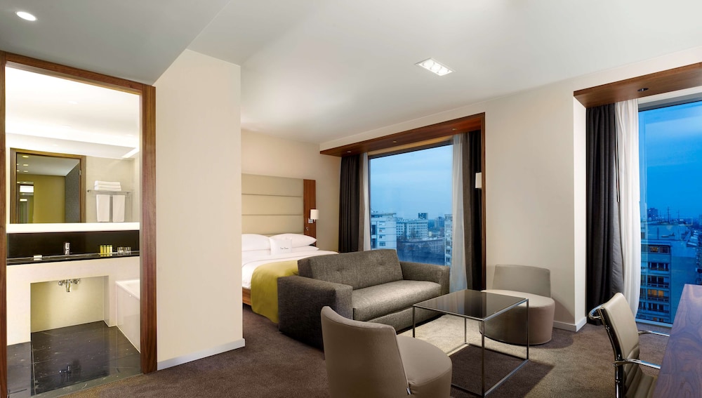 Doubletree By Hilton Zagreb 25/46