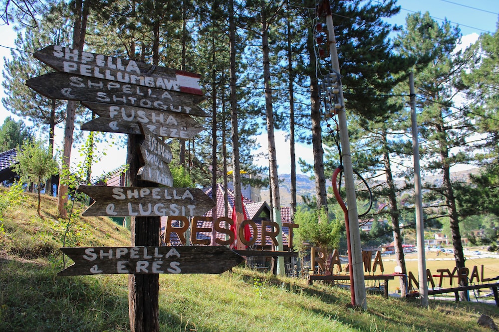 NATYRAL RAZMA RESORT 33/50