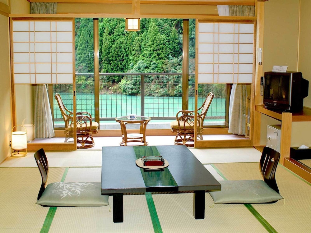 Kosenkaku Yoshinoya 41/50