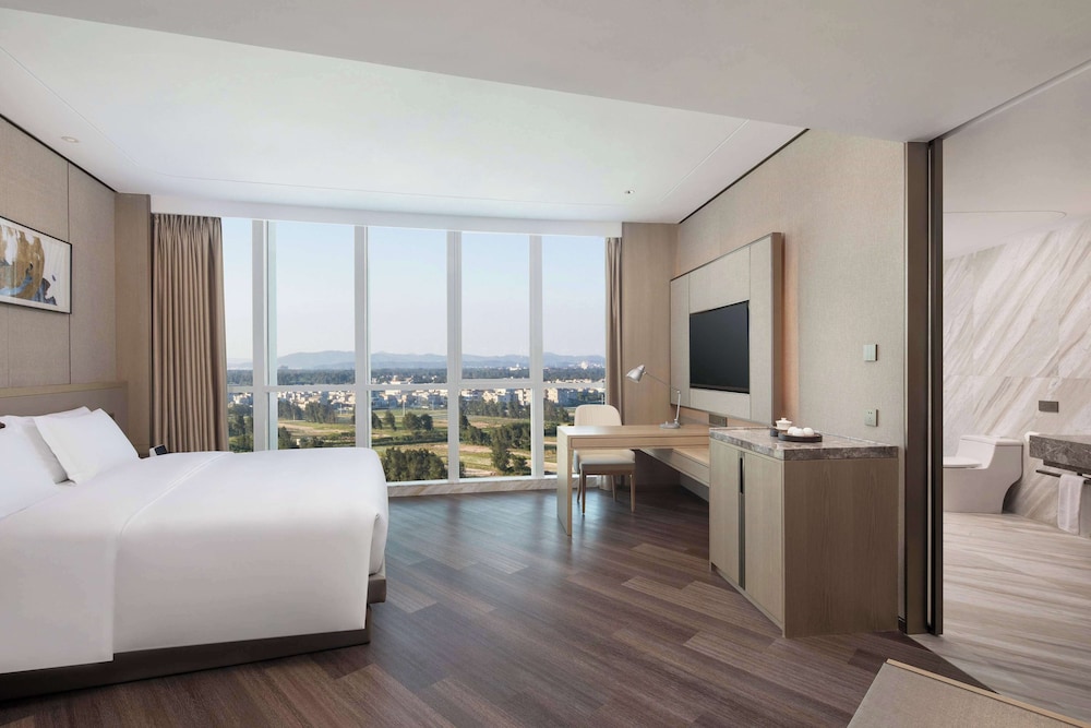 Wyndham Pingtan 8/43