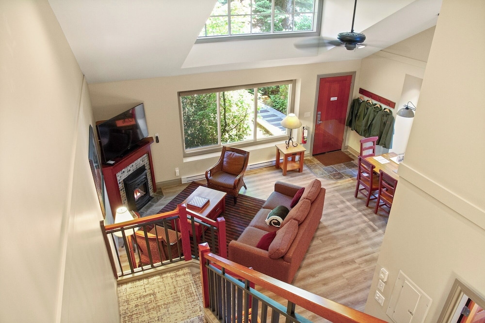 Long Beach Lodge Resort 47/72