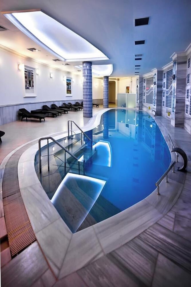 The Sign Kocaeli Thermal Spa Hotel & Convention Center 18/53