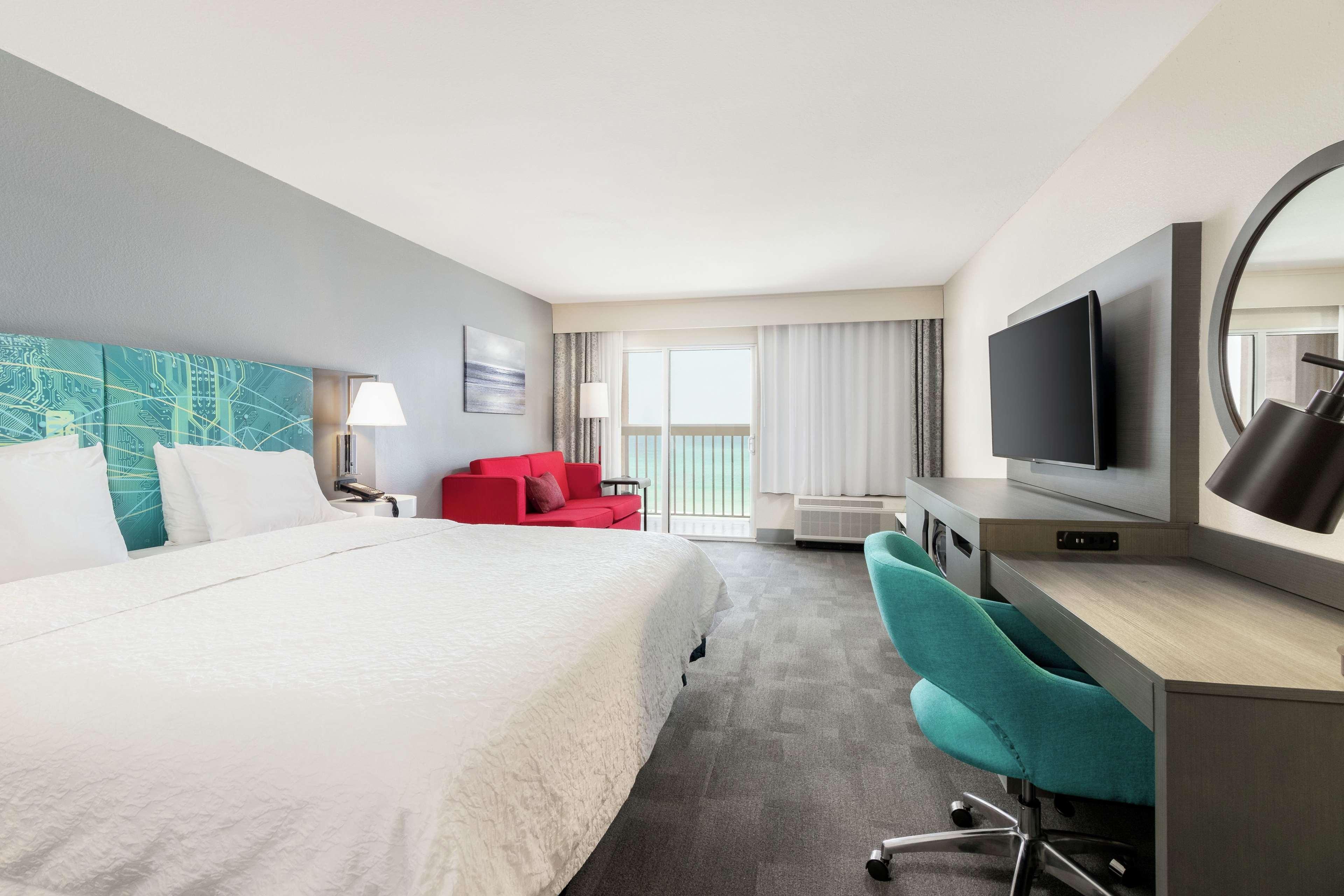 ROOM, KING BED, OCEAN FRONT, BALCONY