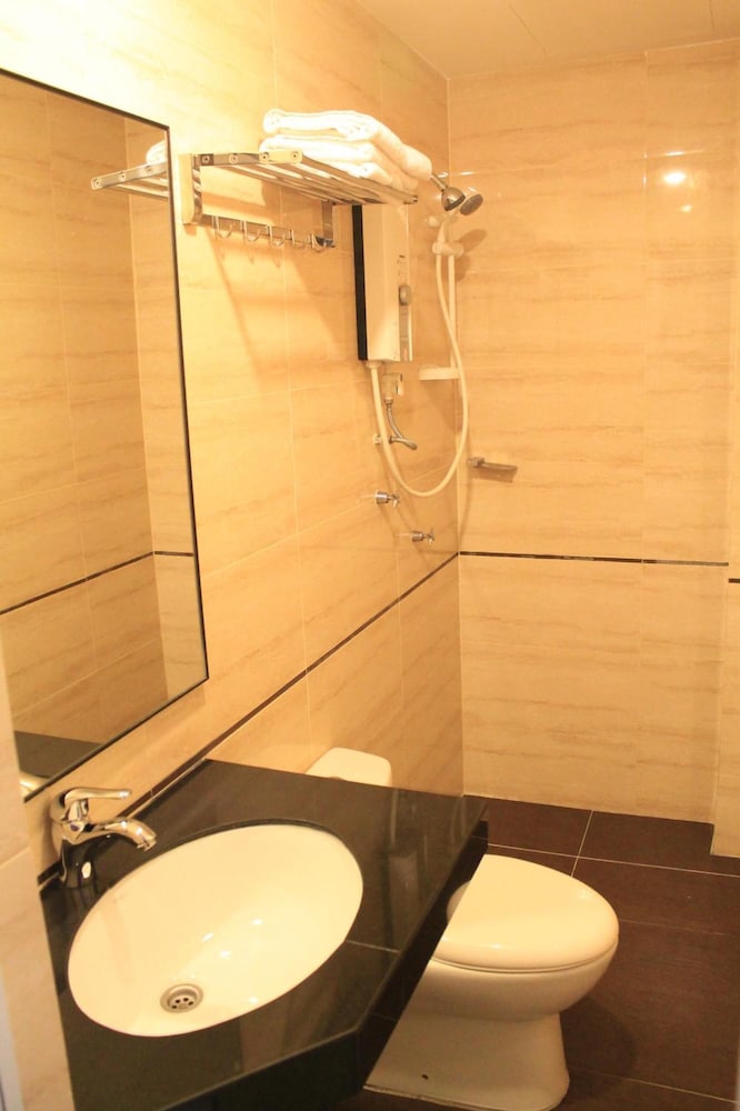 Ag Hotel Penang 45/48