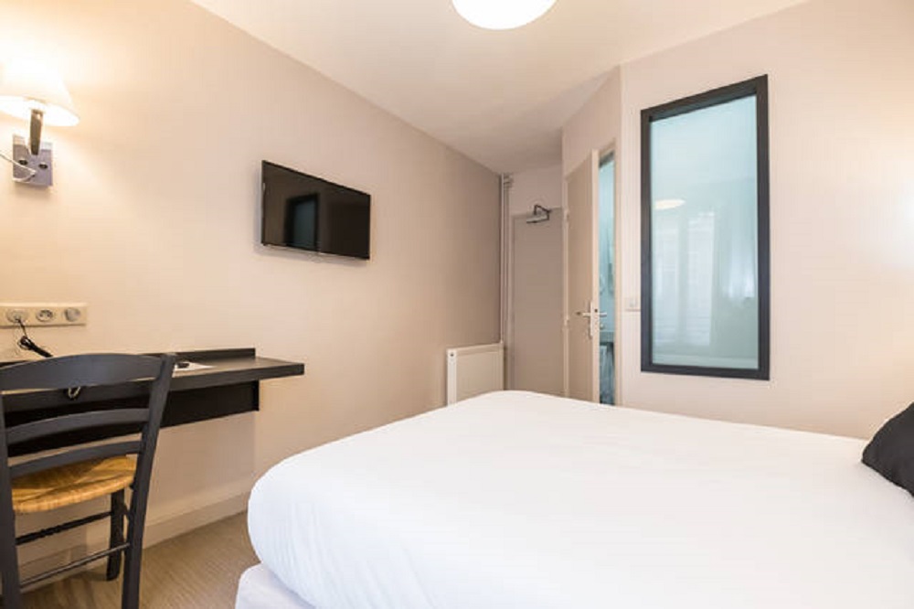 Private, Double Bed، HOTEL BONSEJOUR MONTMARTRE 2/5