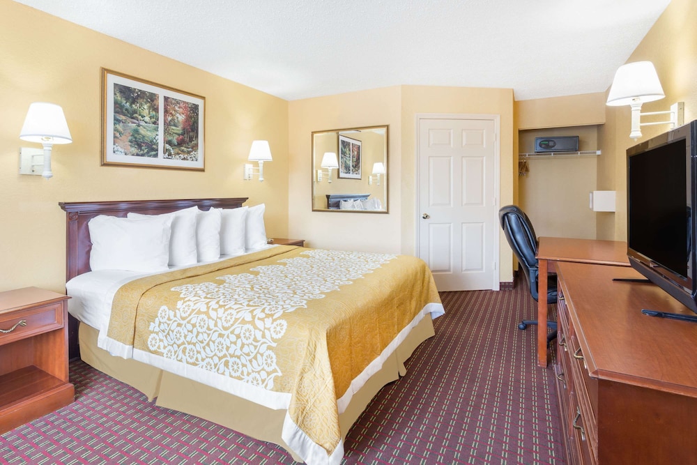 Howard Johnson by Wyndham Orlando/International Drive 13/34