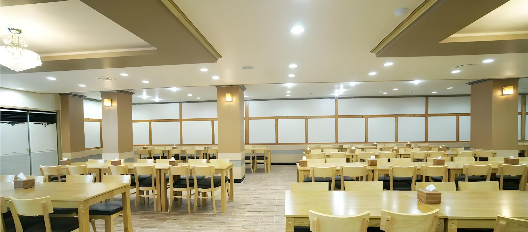 Raum Hotel 38/41