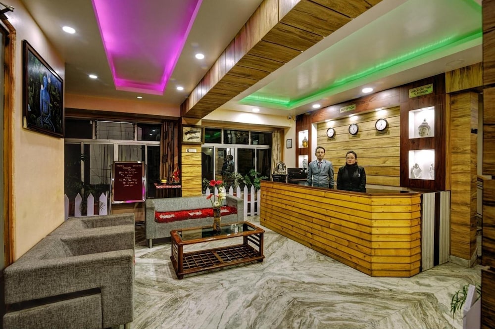 Oyo Rooms Cooch Behar Road 9/48