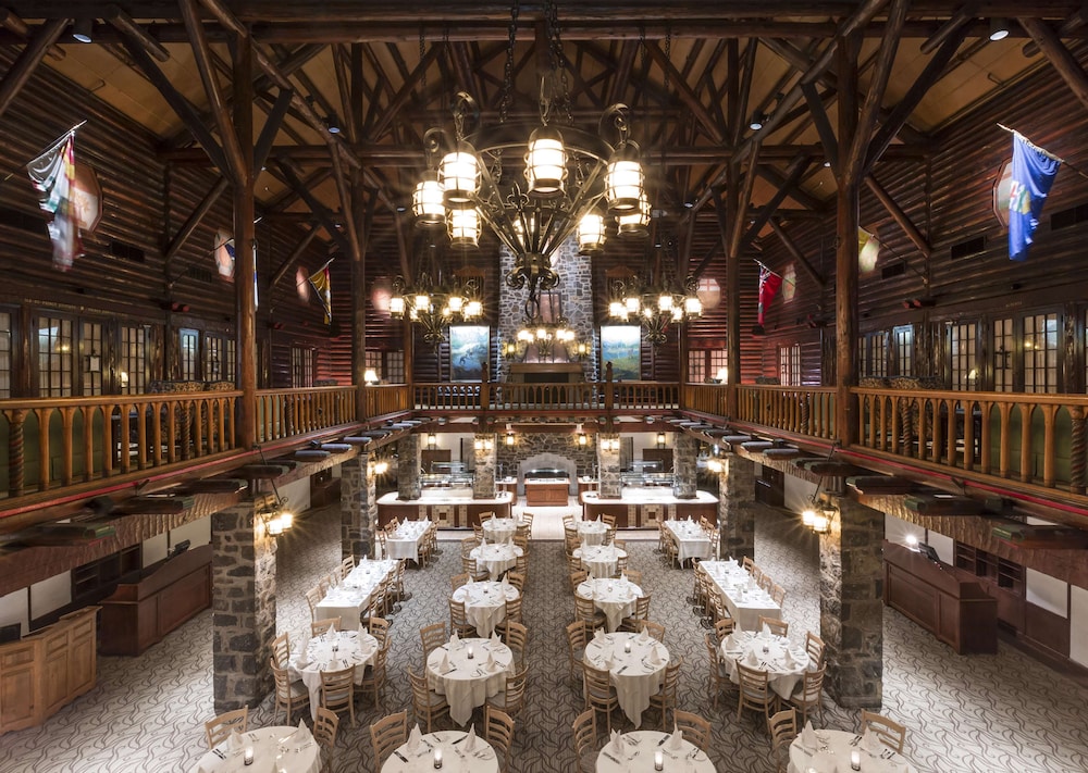 Fairmont Le Chateau Montebello 40/74