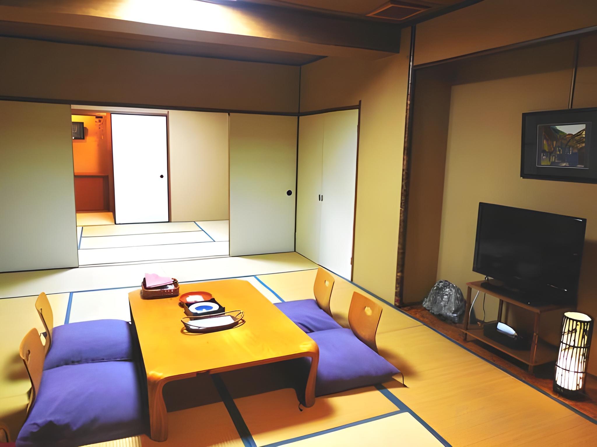 Japanese, East Wing