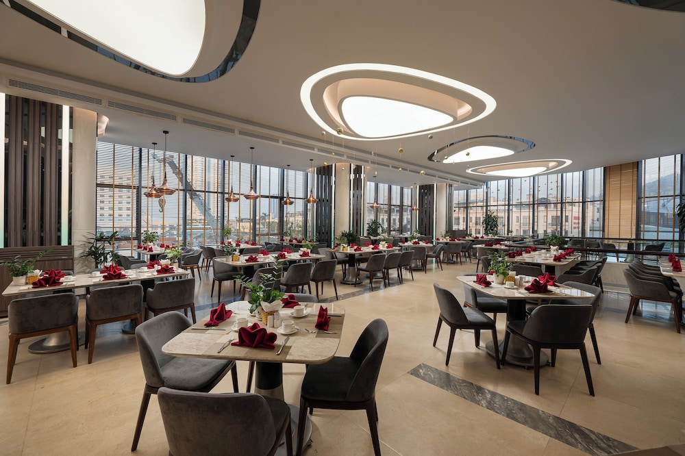 DeLaSea Ha Long Hotel 35/50