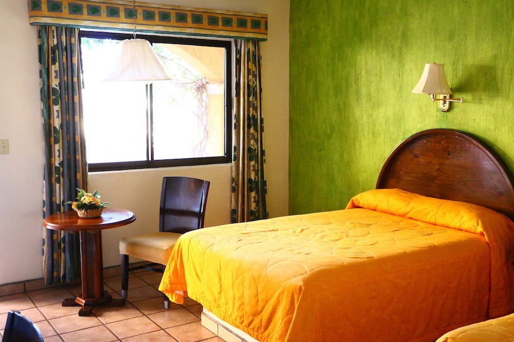 Hacienda Suites Loreto 32/53