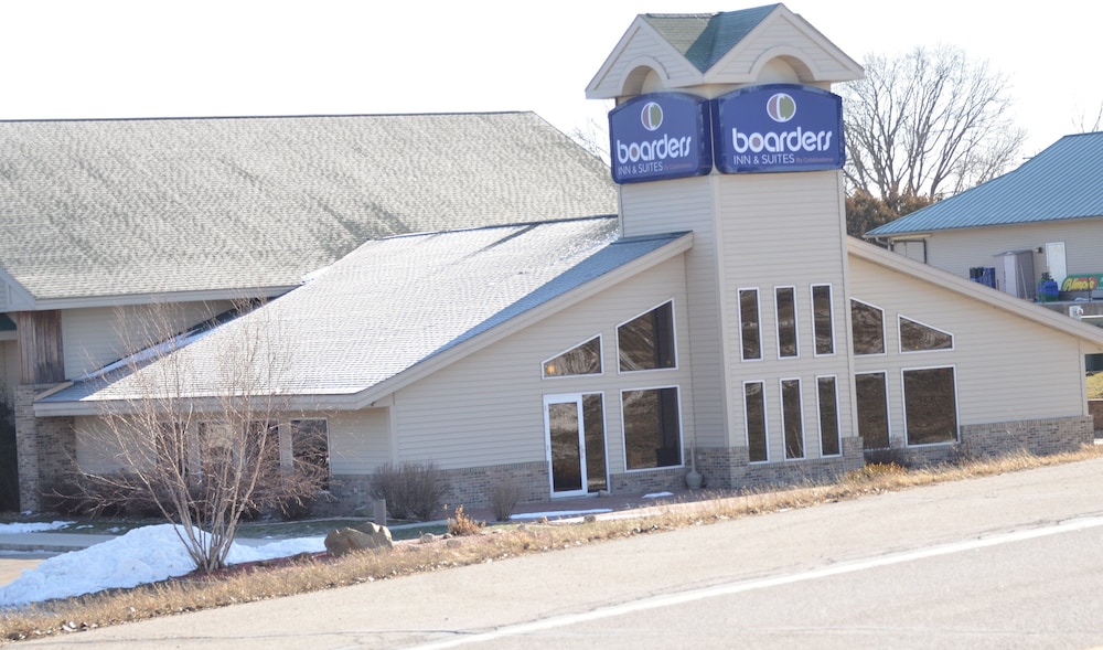 Boarders Inn & Suites by Cobblestone Hotels - Fayette 43/50