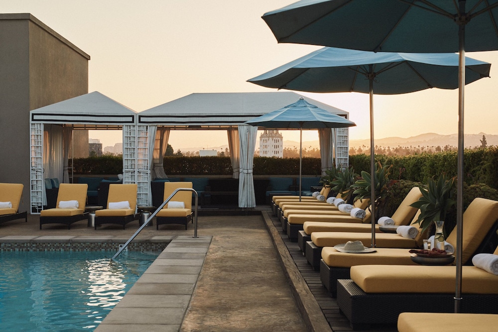 L Ermitage Beverly Hills 3/67