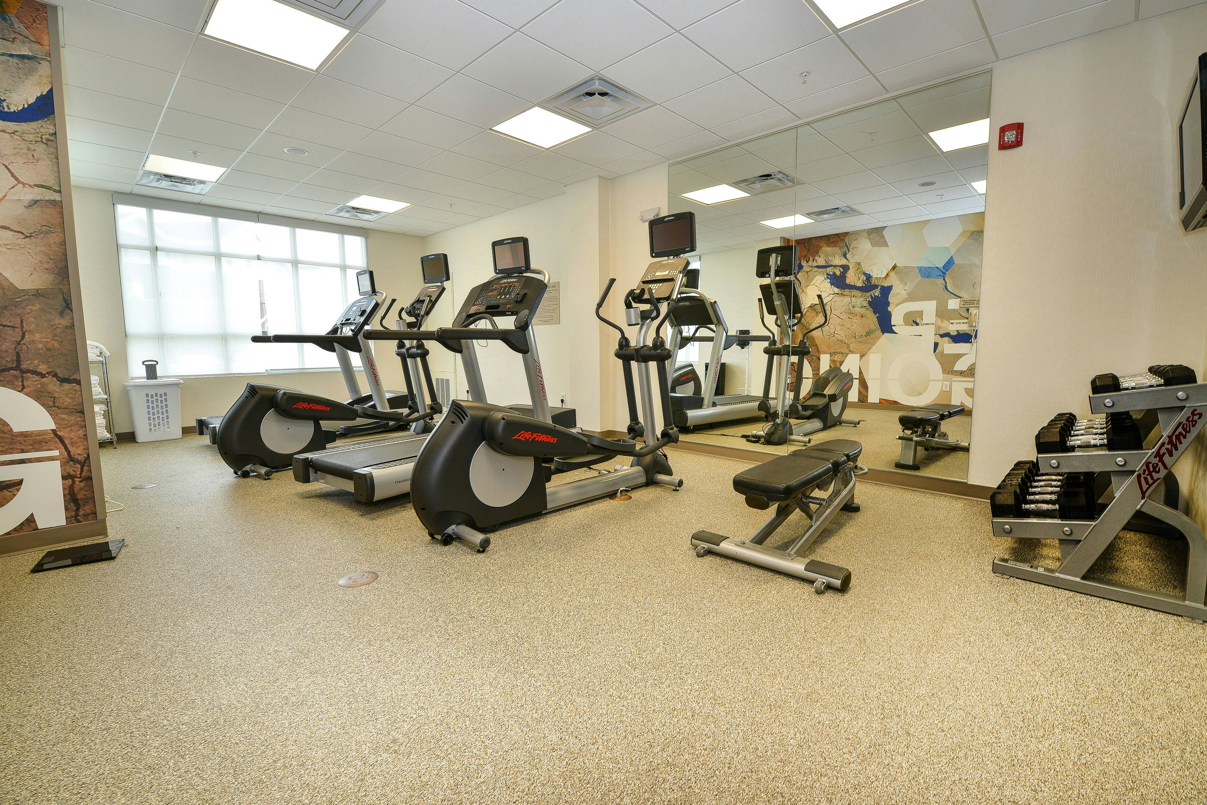 SpringHill Suites by Marriott Grand Forks 19/35