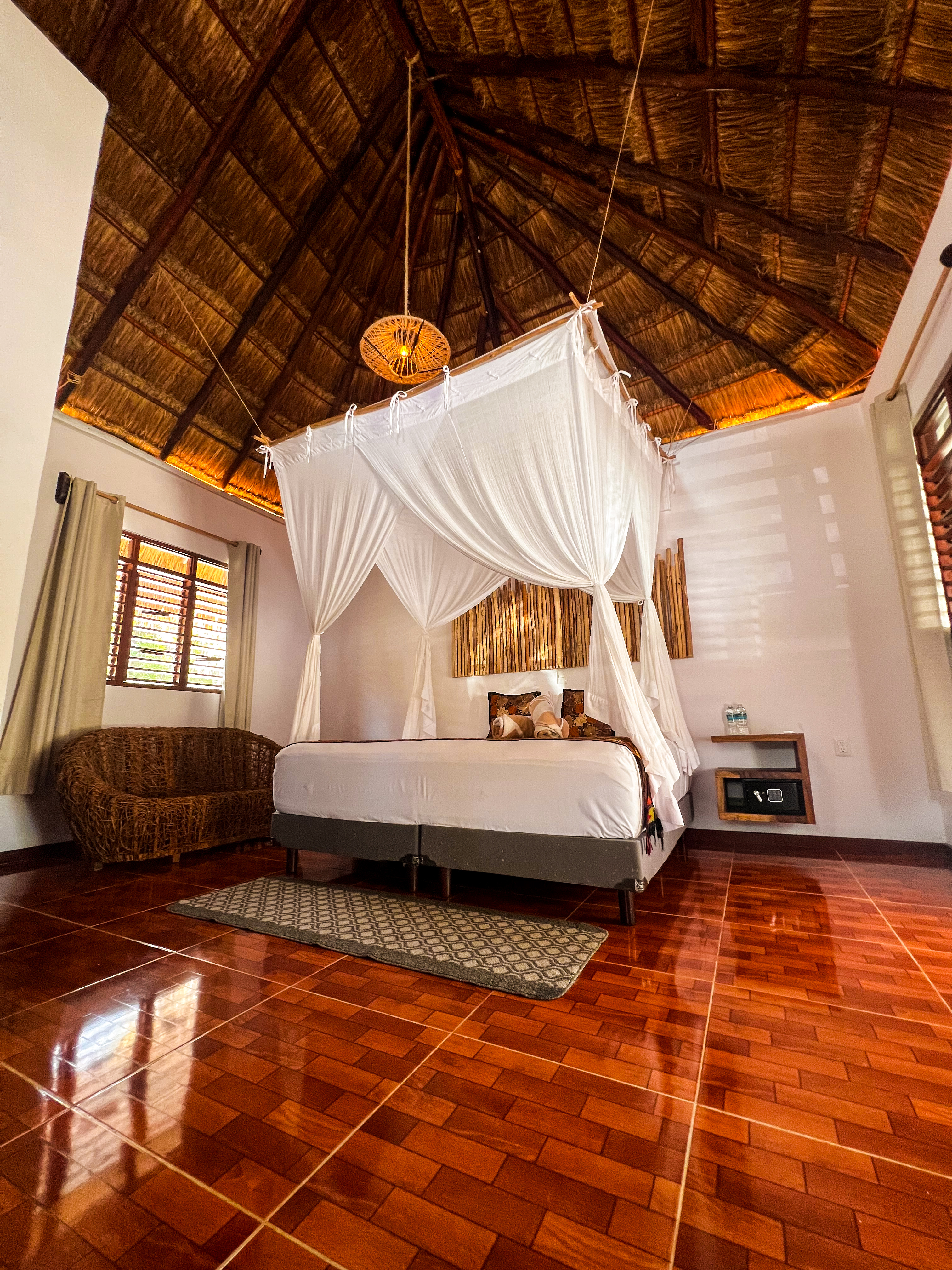 Romance, Cabana, King Bed