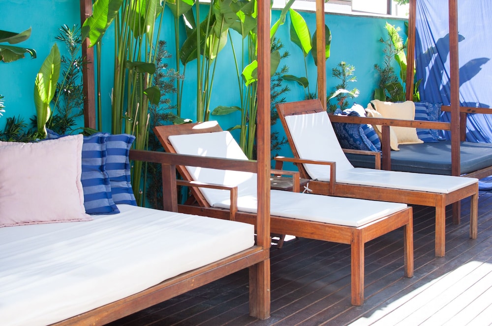 Santorini Beach Hotel 33/49
