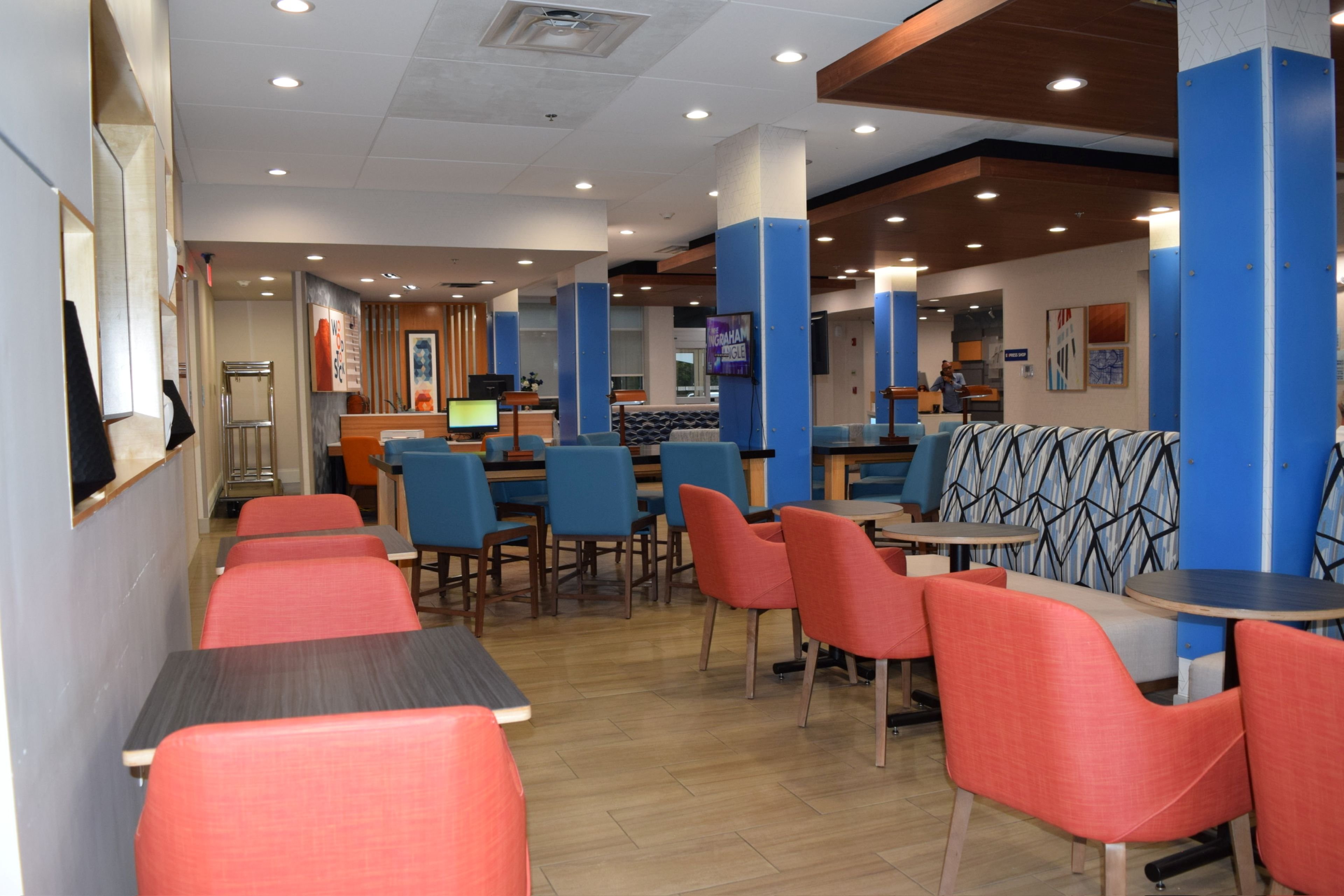 HOLIDAY INN EXPRESS & SUITES ATLANTA N - WOODSTOCK 27/51