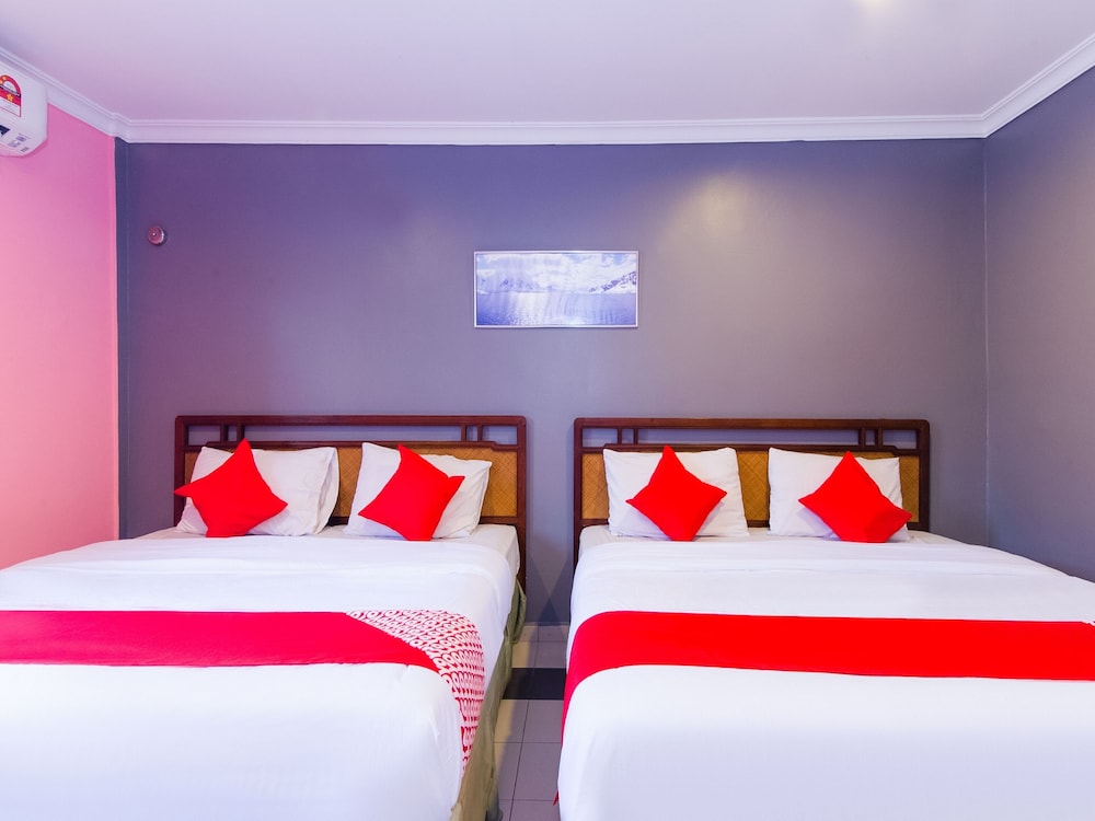 Oyo 746 Hotel Comfort 8/29