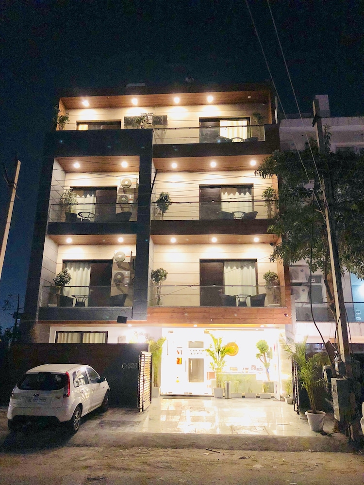 Vivid Boutique Hotel 3/50