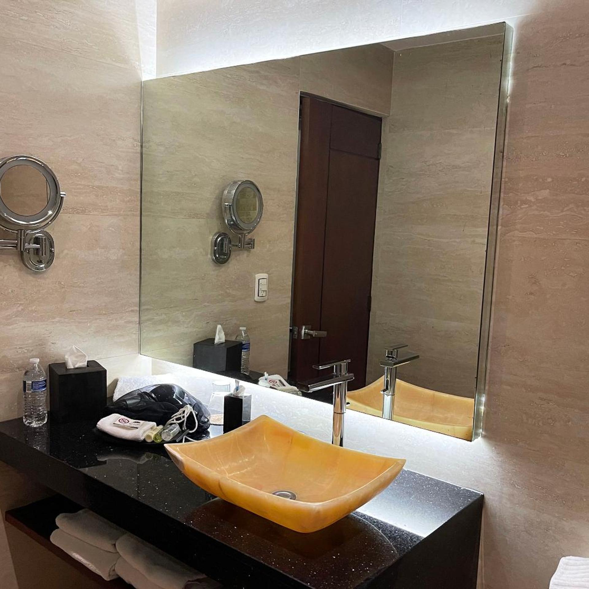 جناح بسرير كينج، Hotel Victoria Poza Rica 8/10