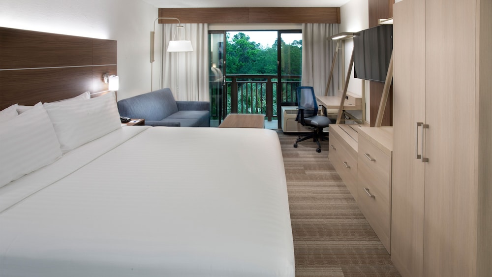Holiday Inn Express Hilton Head Island 24/77