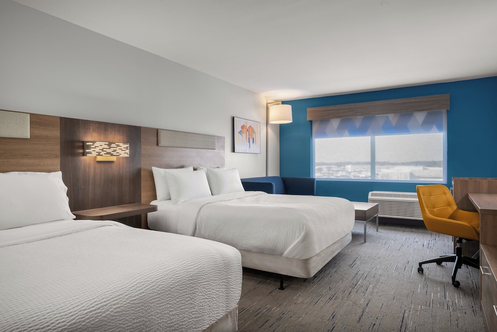 Holiday Inn Express & Suites Muncie Northwest by IHG، مونسي 12/50