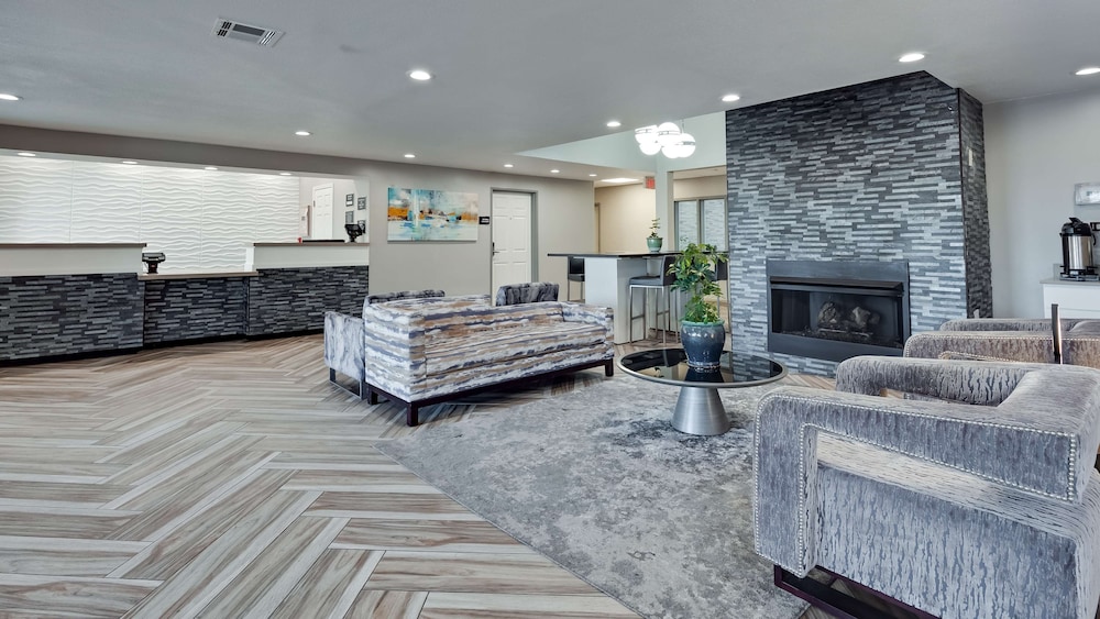 Best Western Worlds Of Fun Inn & Suites 31/41