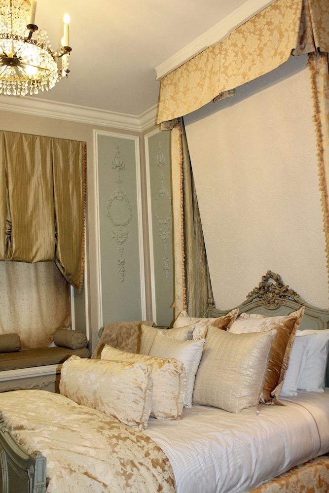 The Wheeler Mansion 11/49